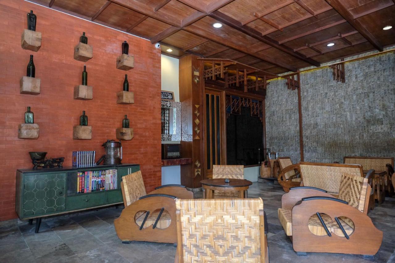 Urbanview Hotel Syariah Wisnugraha By Reddoorz Yogyakarta Kültér fotó